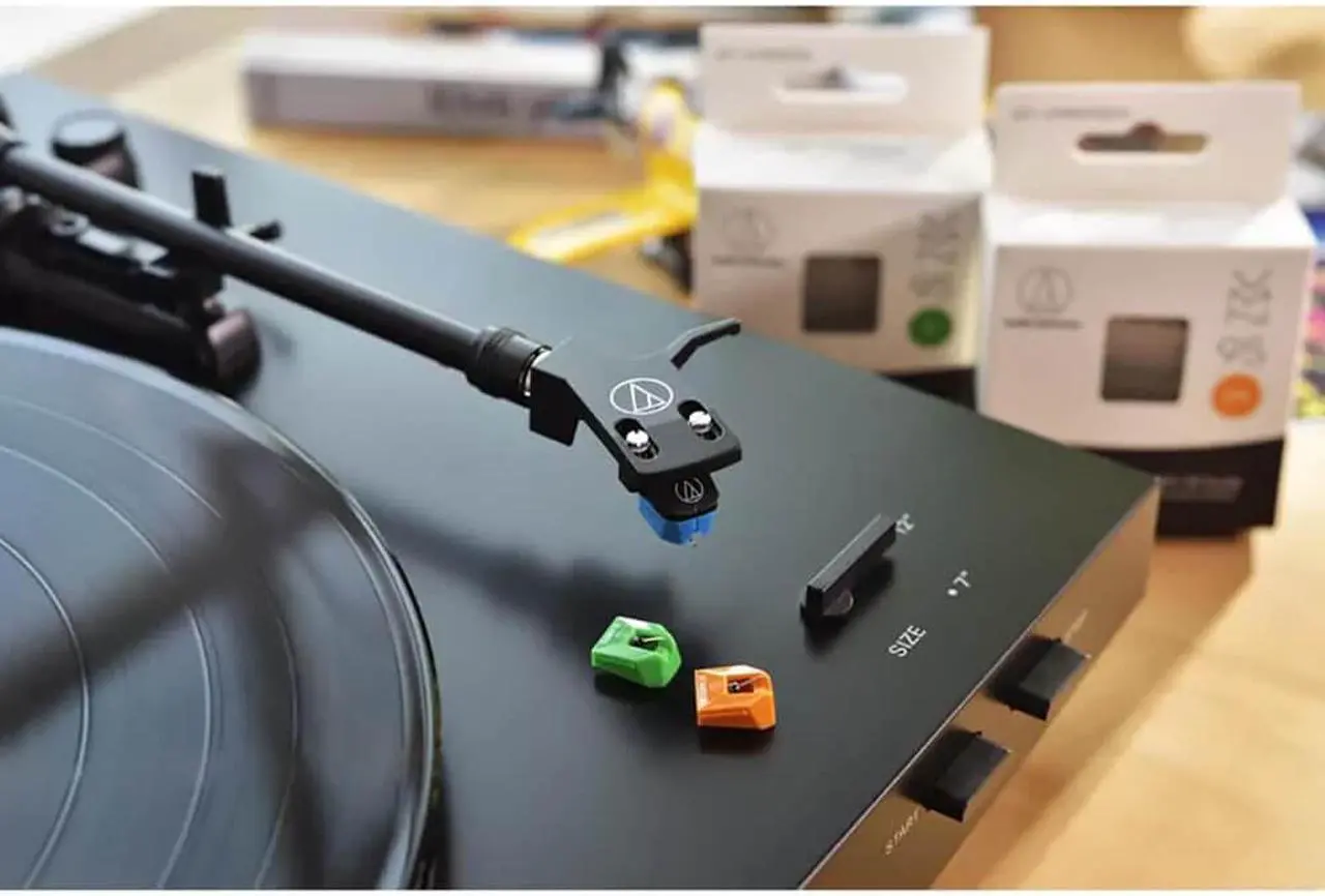 Alt view image 6 of 20 - Audio Technica Wireless & Analog Automatic Belt-Drive Turntable - Black