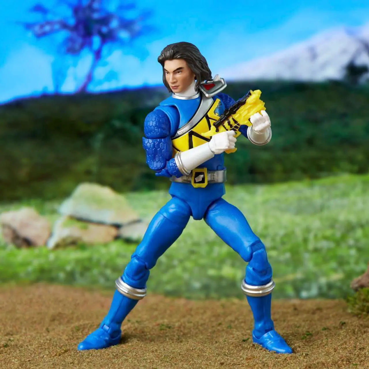 Alt view image 5 of 7 - Hasbro F4515 Power Rangers Lightning Collection Dino Charge Blue Ranger 6 inch Action Figure