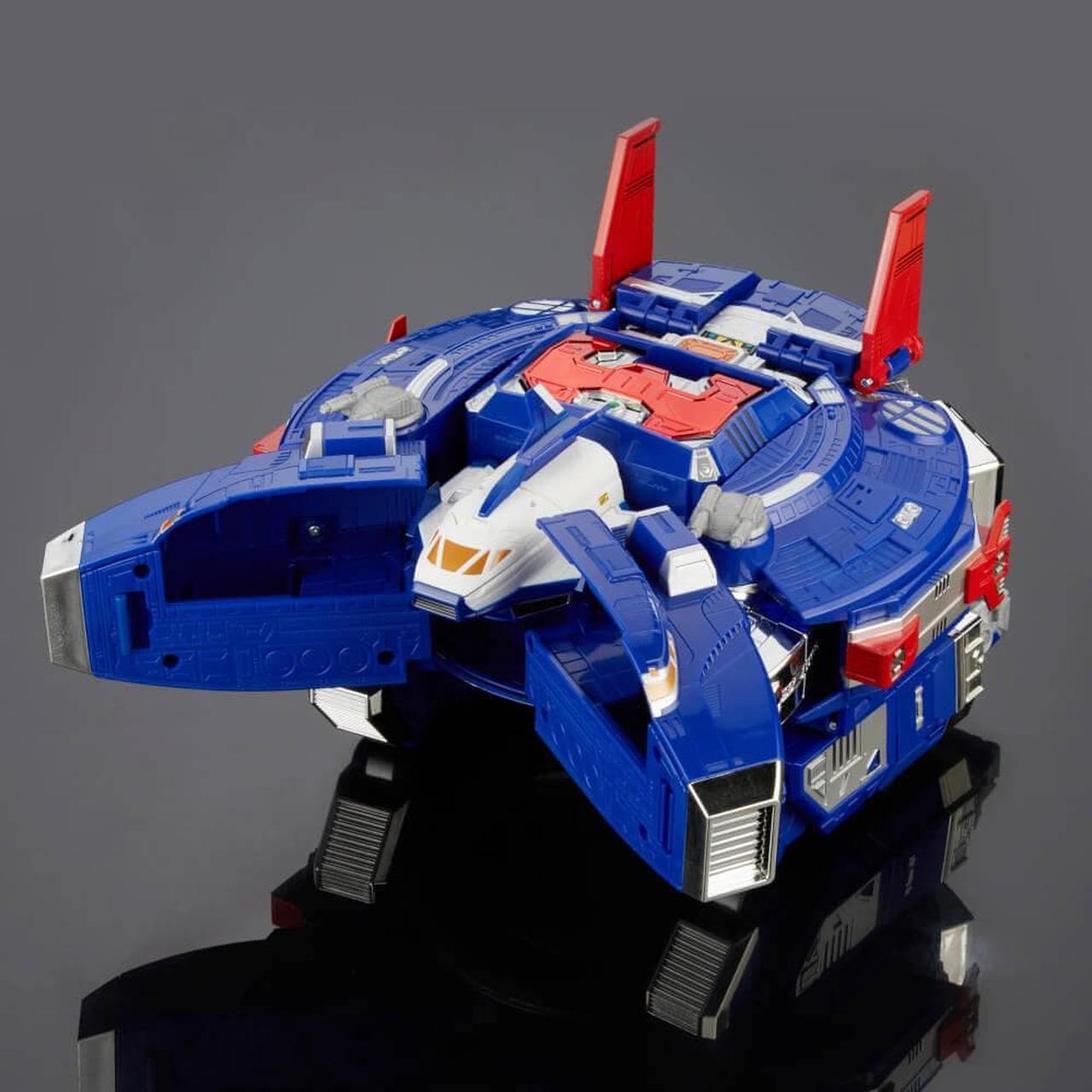 Alt view image 7 of 7 - Hasbro F6497 Power Rangers Lightning Collection Zord Ascension Project In Space Astro Megazord