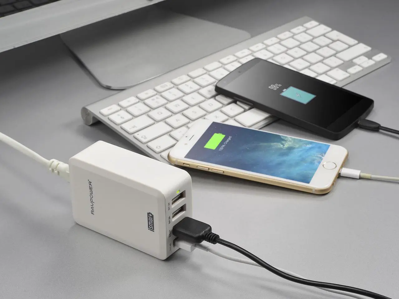 Alt view image 3 of 5 - RAVPower 40W/7.2A 4-Port iSmart USB Wall Charger / USB Desktop Rapid Charging Station for iPhone 6 plus, 6; iPad; Galaxy; Kindle; Nexus; Nokia Lumia; HTC; LG; External Battery Packs and More (White)