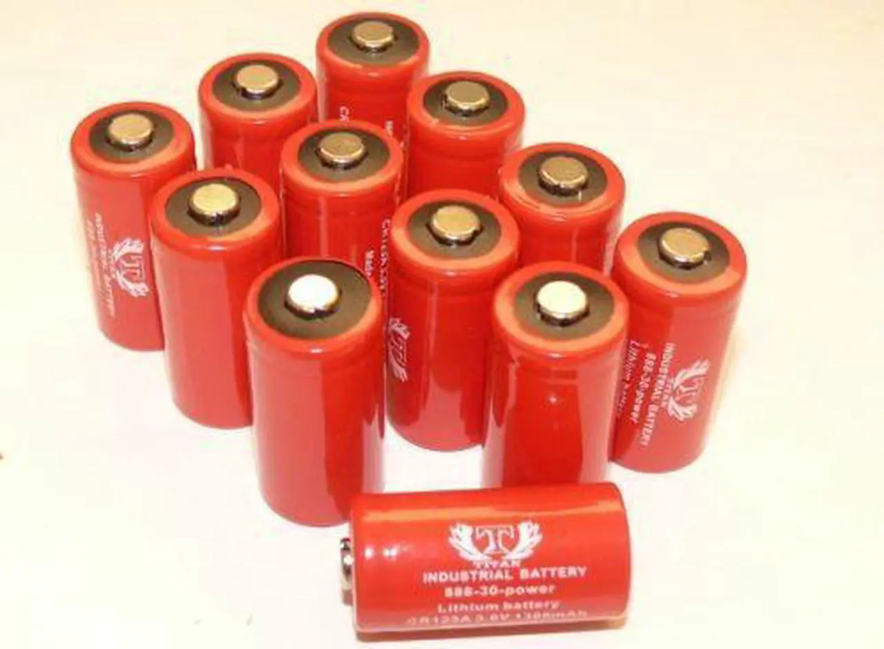 Main image of 12 PACK Tank Brand Replacement CR123A for Surefire 123A Lithium Batteries