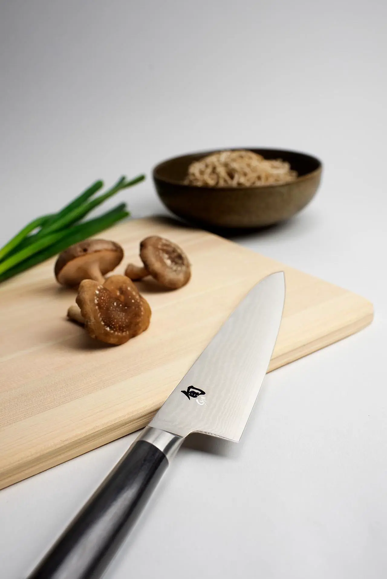 Alt view image 12 of 12 - Shun Classic 7" Asian Cook's Knife