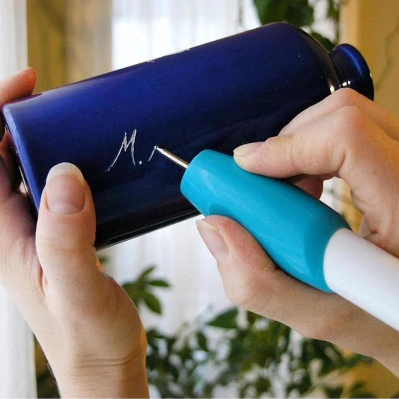 Alt view image 6 of 7 - Battery Operated Engraving Pen