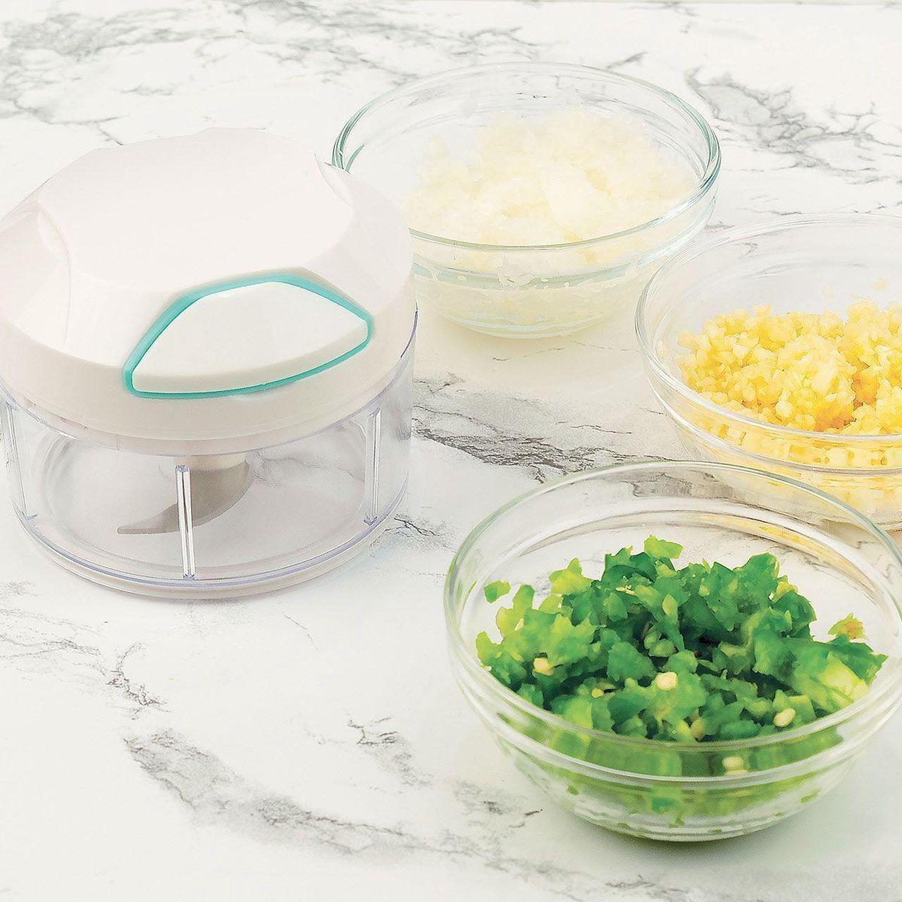Alt view image 3 of 4 - Handy Gourmet Hand-Pull String Chopper