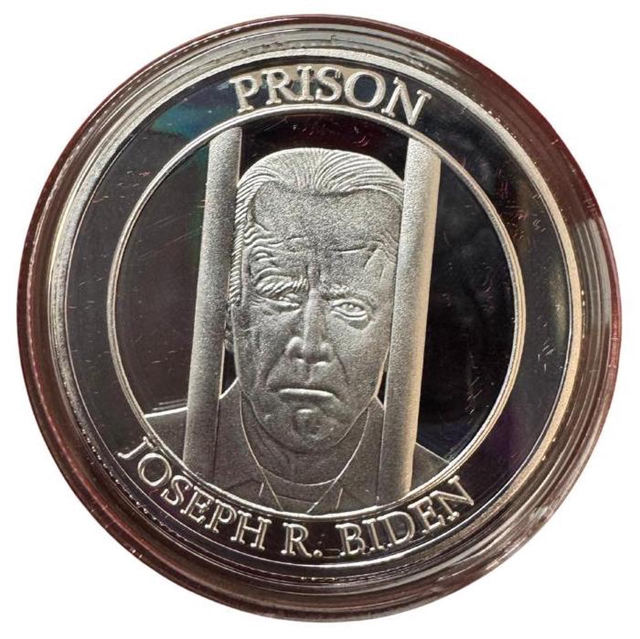 Alt view image 4 of 5 - Donald Trump 2024 Commemorative Coin Silver Layered Collectible Case Certificate