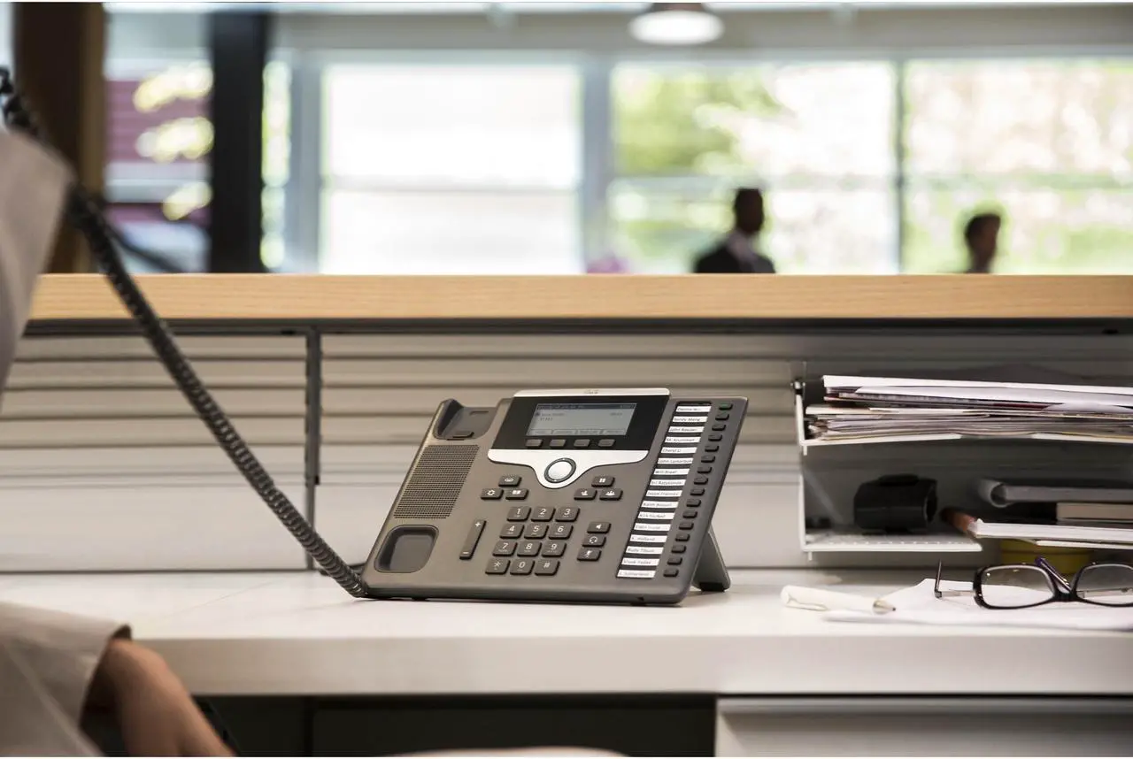 Alt view image 3 of 9 - Cisco 7861 IP Phone - Wall Mountable, Desktop - Charcoal - VoIP - Caller ID - Speakerphone - 2 x -