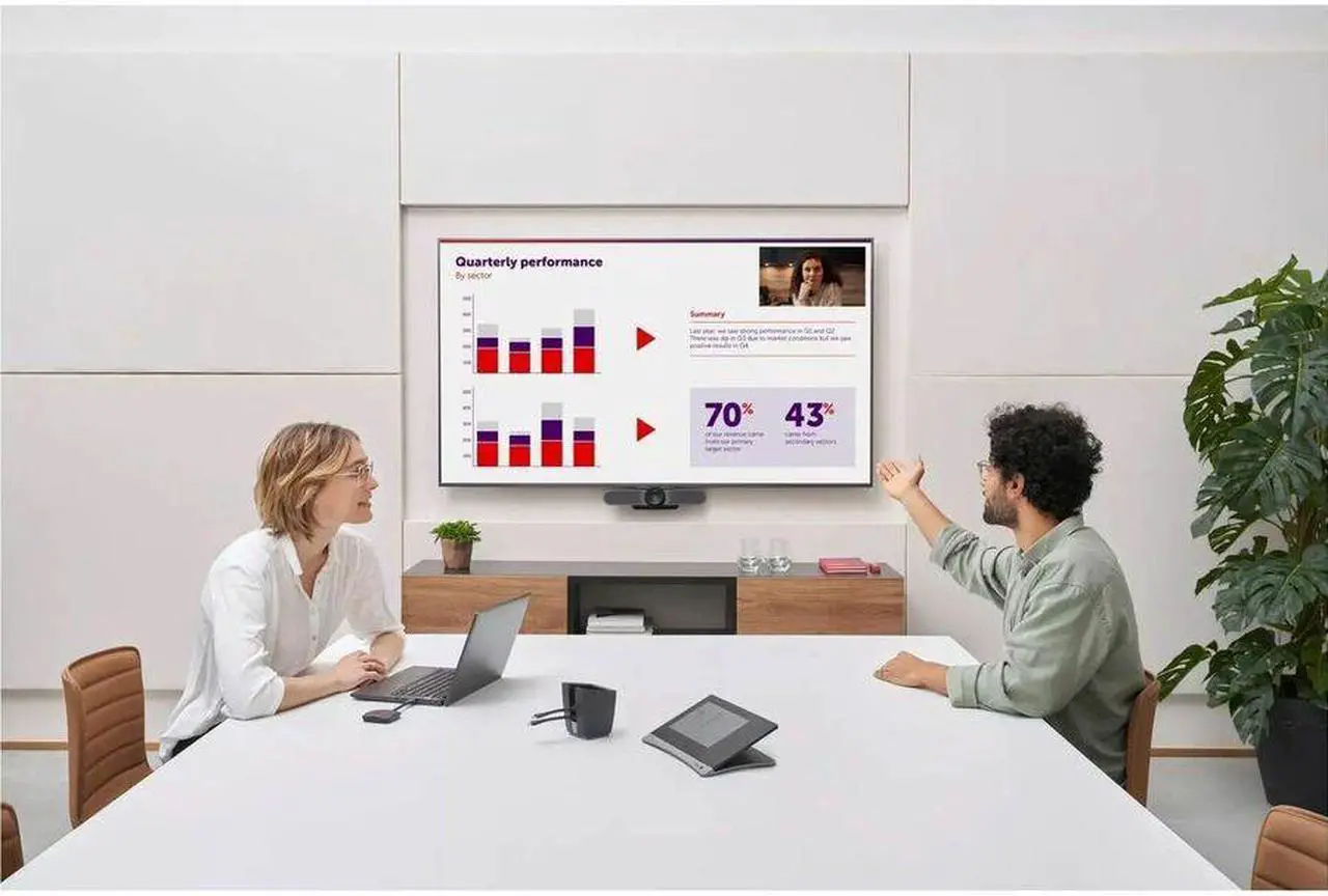 Alt view image 2 of 5 - Barco ClickShare CX30 Gen2 Wireless Presentation System w 2 Buttons R9861613USB2