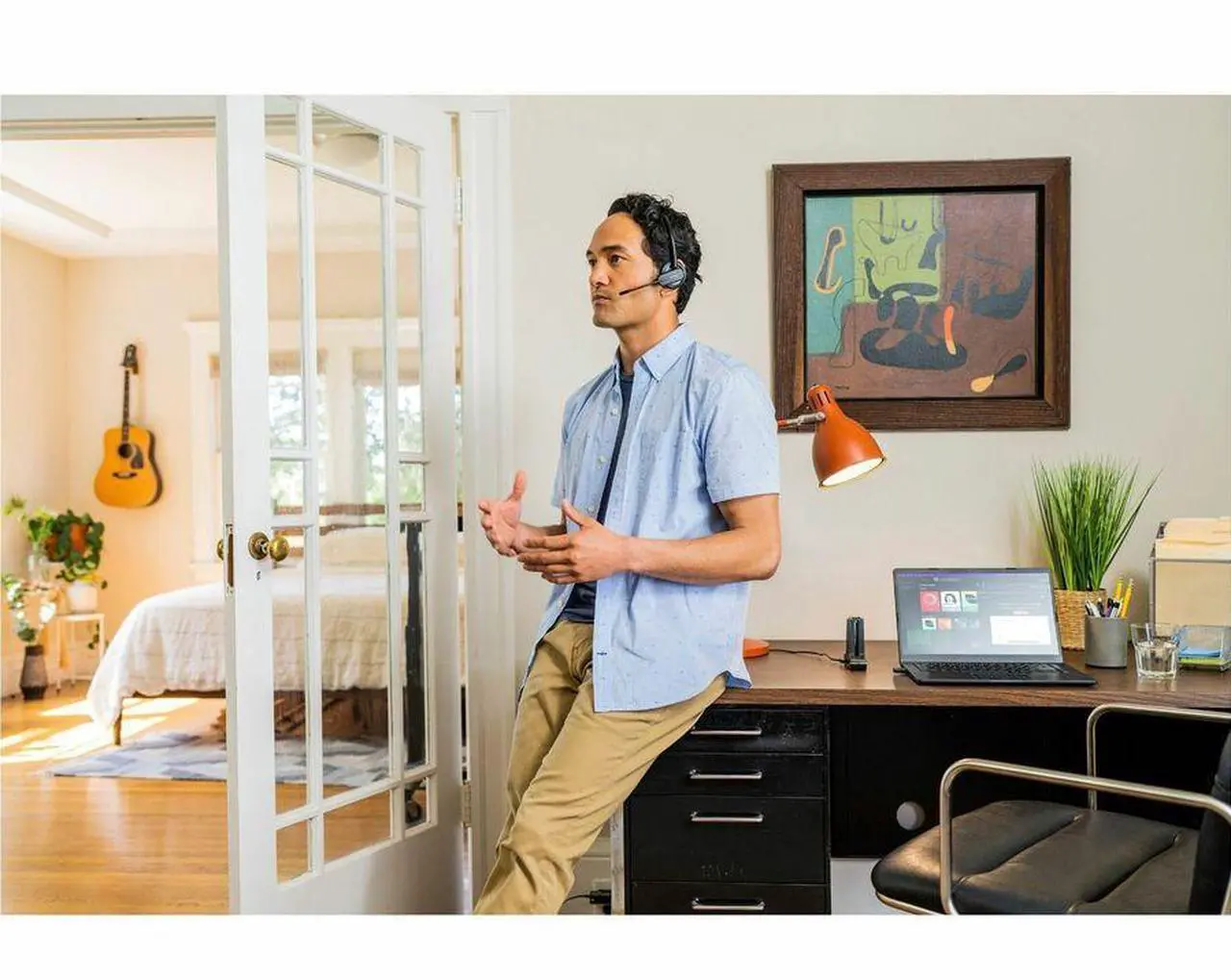 Alt view image 3 of 8 - HP Poly  590.6 ft Savi 8200 Office 8245 Earset Mono Wireless Bluetooth Model 7W6D1AA#ABA