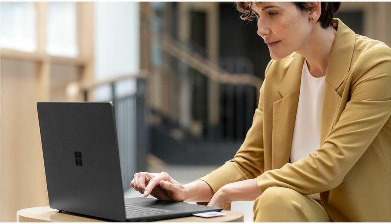 Alt view image 5 of 7 - Microsoft Surface Laptop 6 13.5" Touchscreen Notebook - Intel Core Ultra 5 135H - 32 GB - 256 GB SSD - English (US) Keyboard - Black - Intel Chip - 2256 x 1504 - Windows 11 Pro - Intel Arc Graphi
