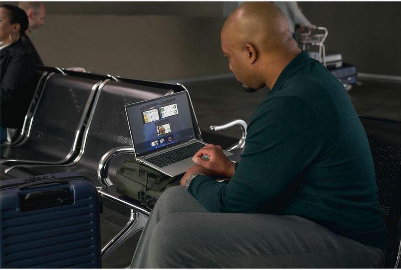 Alt view image 2 of 8 - HP EliteBook 865 G11 16" Touchscreen Notebook - WUXGA - AMD Ryzen 7 PRO 8840U - 32 GB - 1 TB SSD - English Keyboard - AMD Chip - 1920 x 1200 - Windows 11 Pro - AMD Radeon 780M Graphics - In-plane