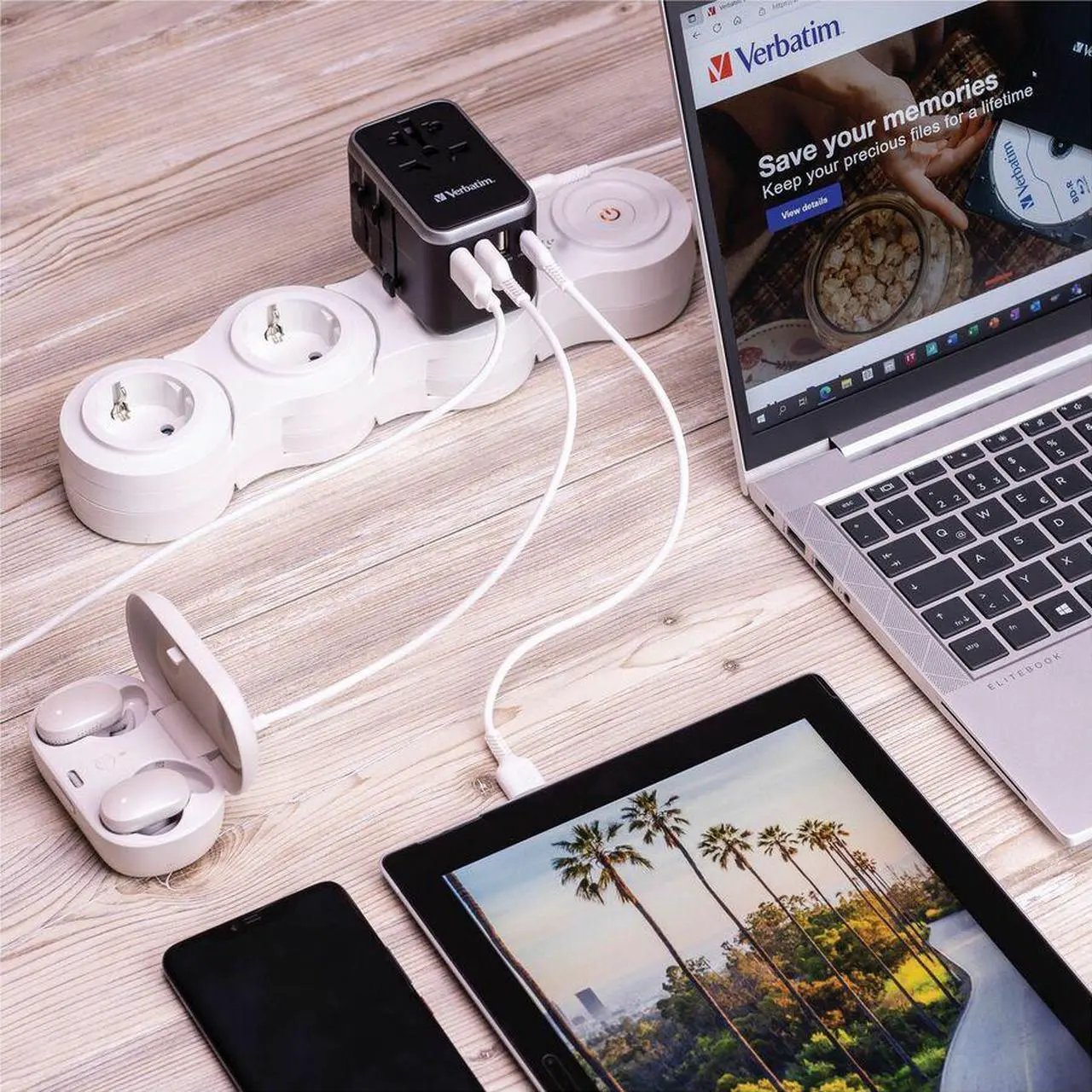 Alt view image 3 of 8 - Verbatim UTA-04 Universal Travel Adapter 61W - USB -C, USB-A - 61 W - 120 V AC, 230 V AC Input - 1