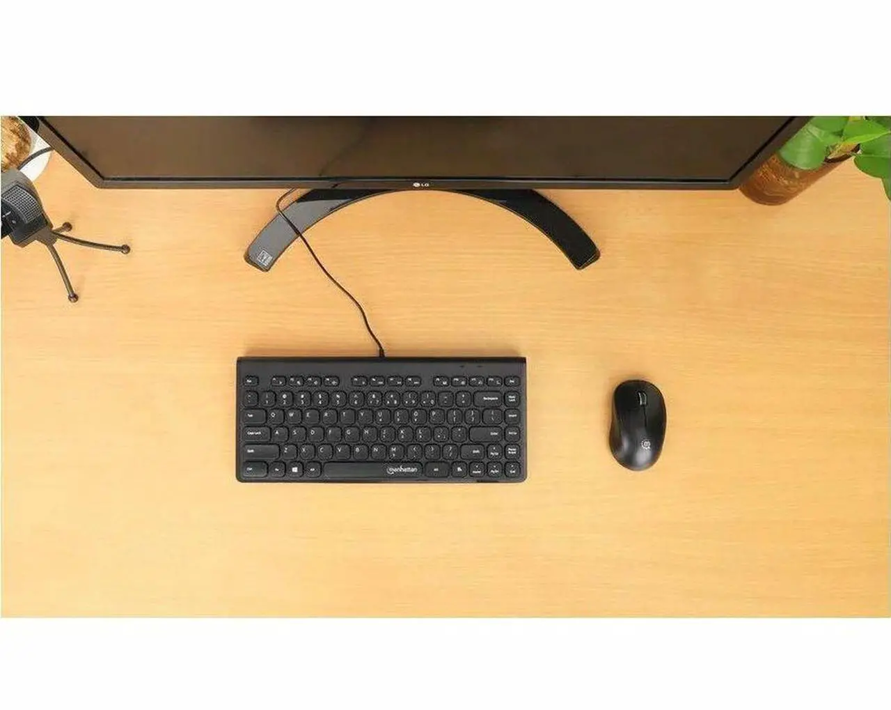 Alt view image 4 of 8 - Manhattan Slim Wired USB Mini Keyboard - Cable Connectivity - USB Type A Interface - 82 Key(s) - Linux, ChromeOS, Windows 7, Windows 8.1, Windows 10, Windows 11 - Notebook, Desktop Computer - PC - ABS