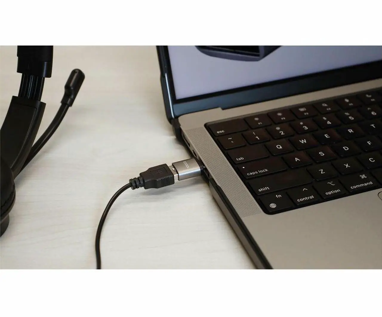 Alt view image 3 of 6 - CODi USB-C to USB-A Adapter w/ 10Gbps Data Transfer Speed - 1 x USB Type A - Female - 1 x USB Type C - Male - Space Gray