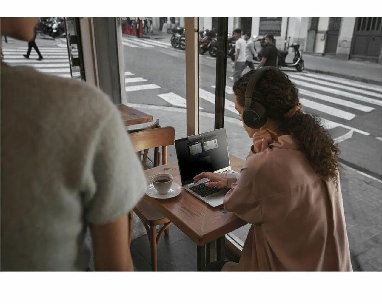 Alt view image 2 of 6 - HP EliteBook 8 G1a 14" Touchscreen Copilot+ PC Notebook - WUXGA - AMD Ryzen AI 7 350 - 32 GB - 1 TB SSD - English Keyboard - Glacier Silver - AMD Chip - 1920 x 1200 - Windows 11 Pro - AMD Radeon