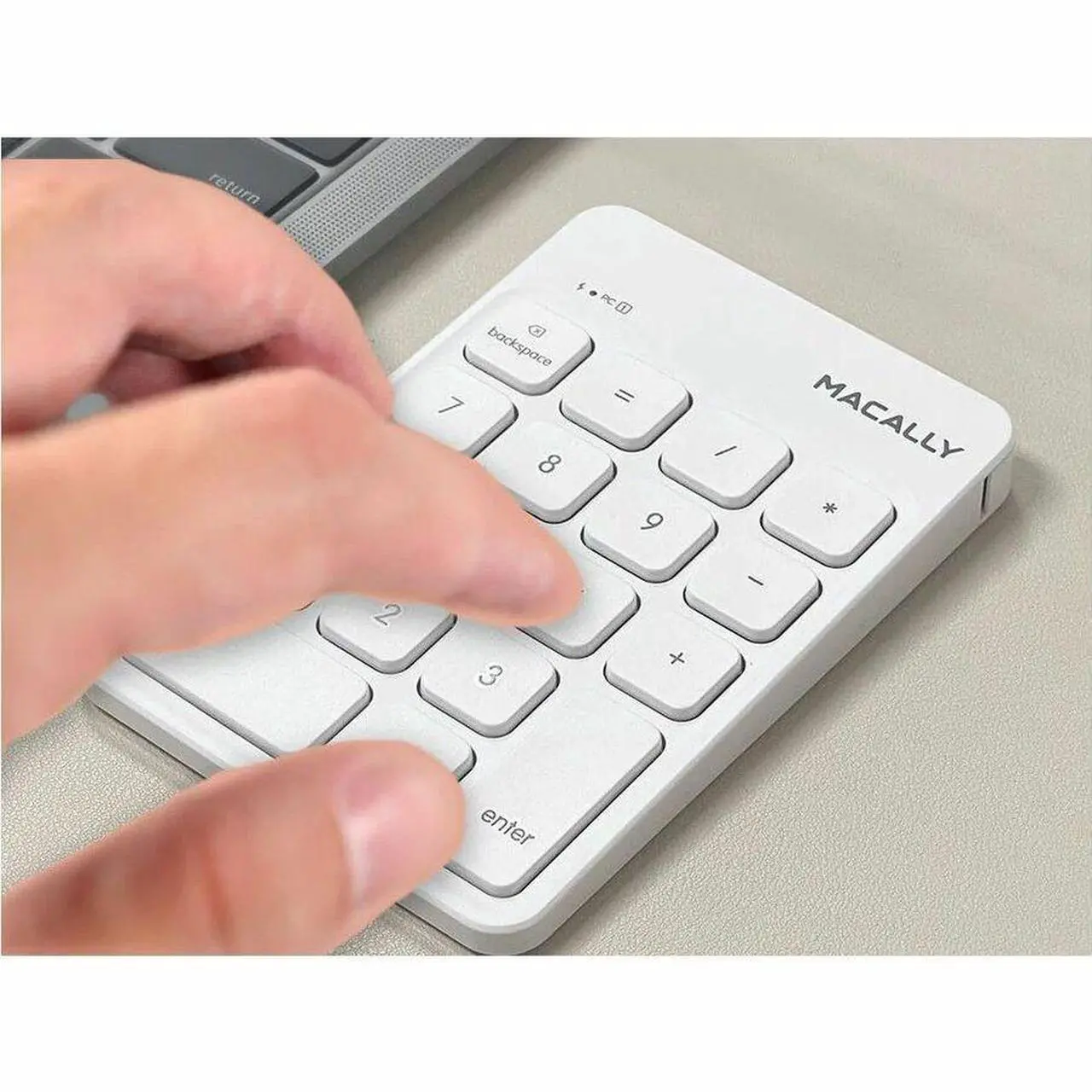 Alt view image 3 of 5 - Macally keypad - Wireless Connectivity - RF - 2.40 GHz - USB Type C Interface - 18 Key(s) - MacBook, Chromebook, Computer, MacBook Pro - PC, Mac - Scissors Keyswitch