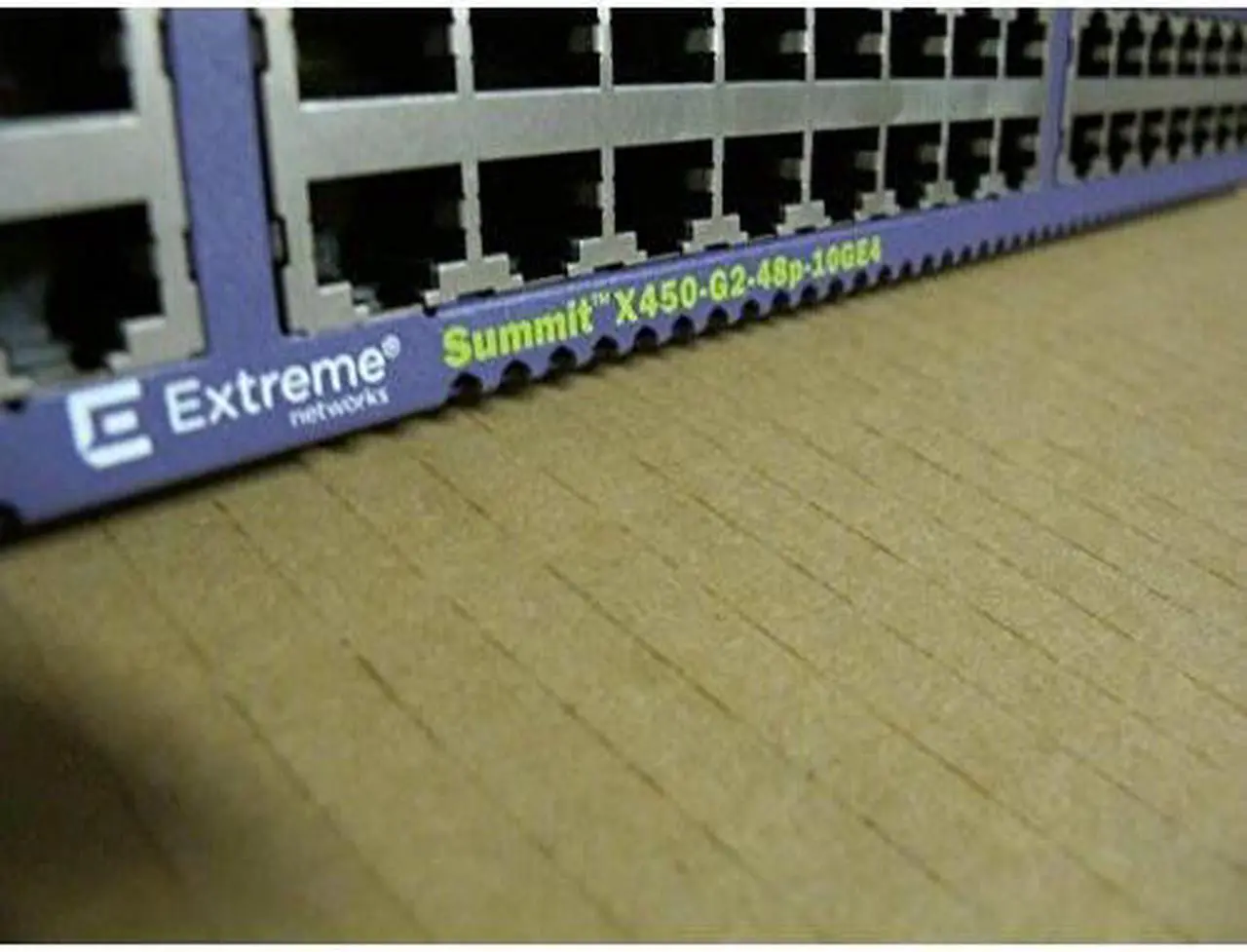 Main image of Extreme Networks Summit X450-G2-48p-10GE4 Ethernet Switch