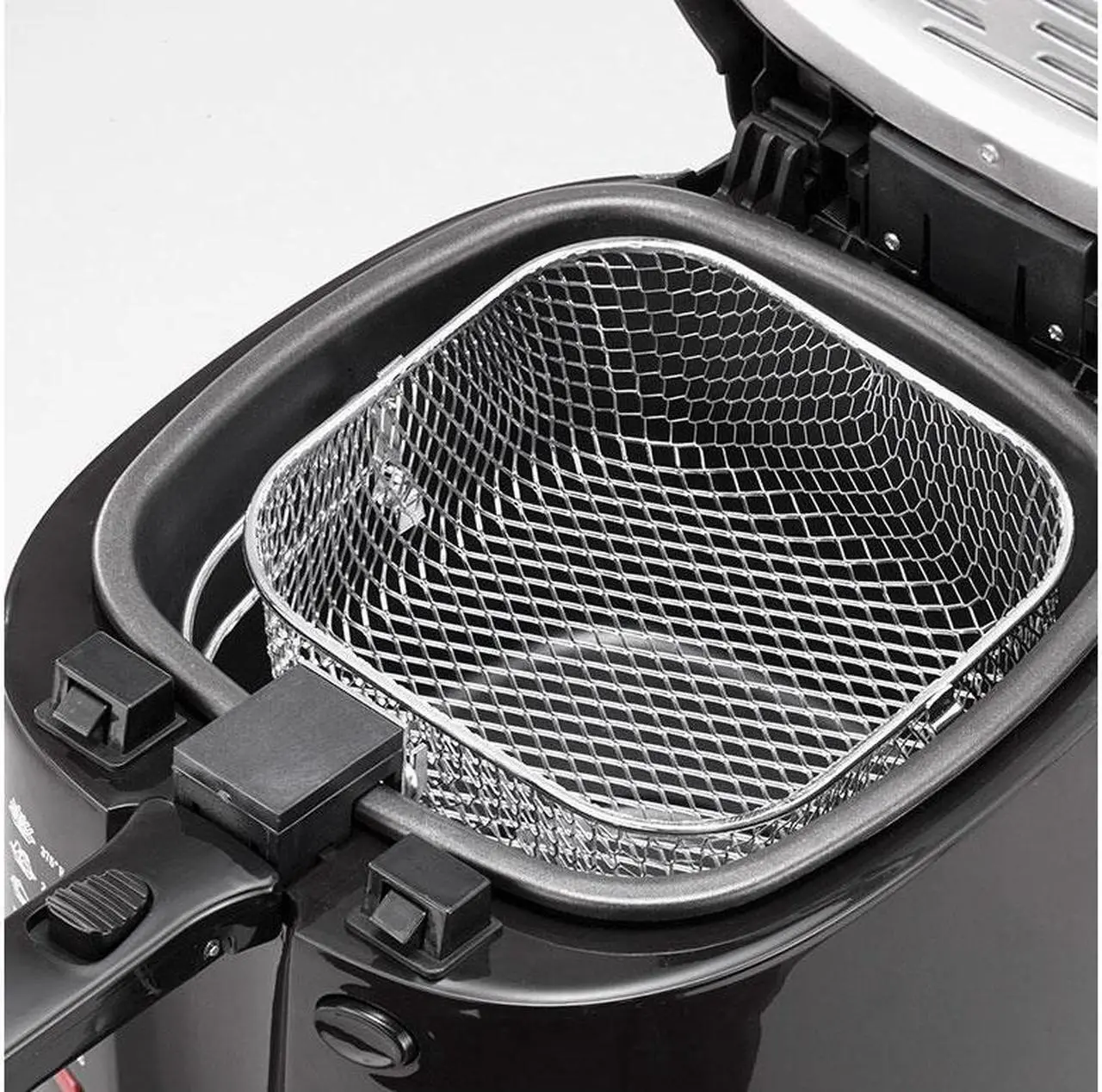 Alt view image 6 of 10 - Brentwood DF-725 2.5 Liter Deep Fryer