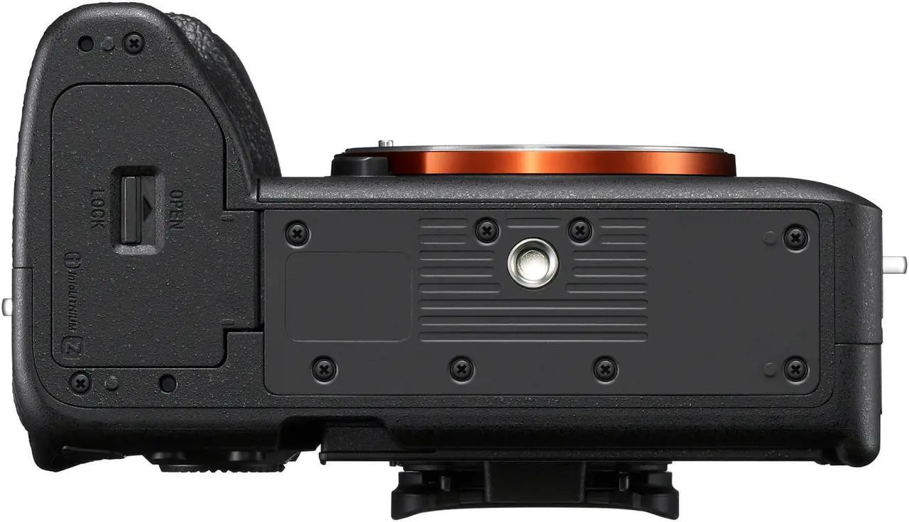 Alt view image 18 of 20 - Sony Alpha A7 IV Full-Frame Mirrorless Camera with 28-70mm Lens