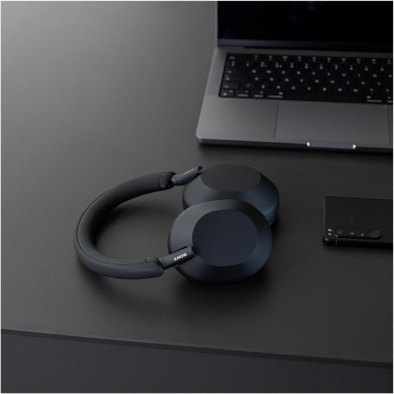 Alt view image 5 of 7 - Sony WH-1000XM5 Wireless Noise Canceling Over-Ear Headphones (Black) Bundle