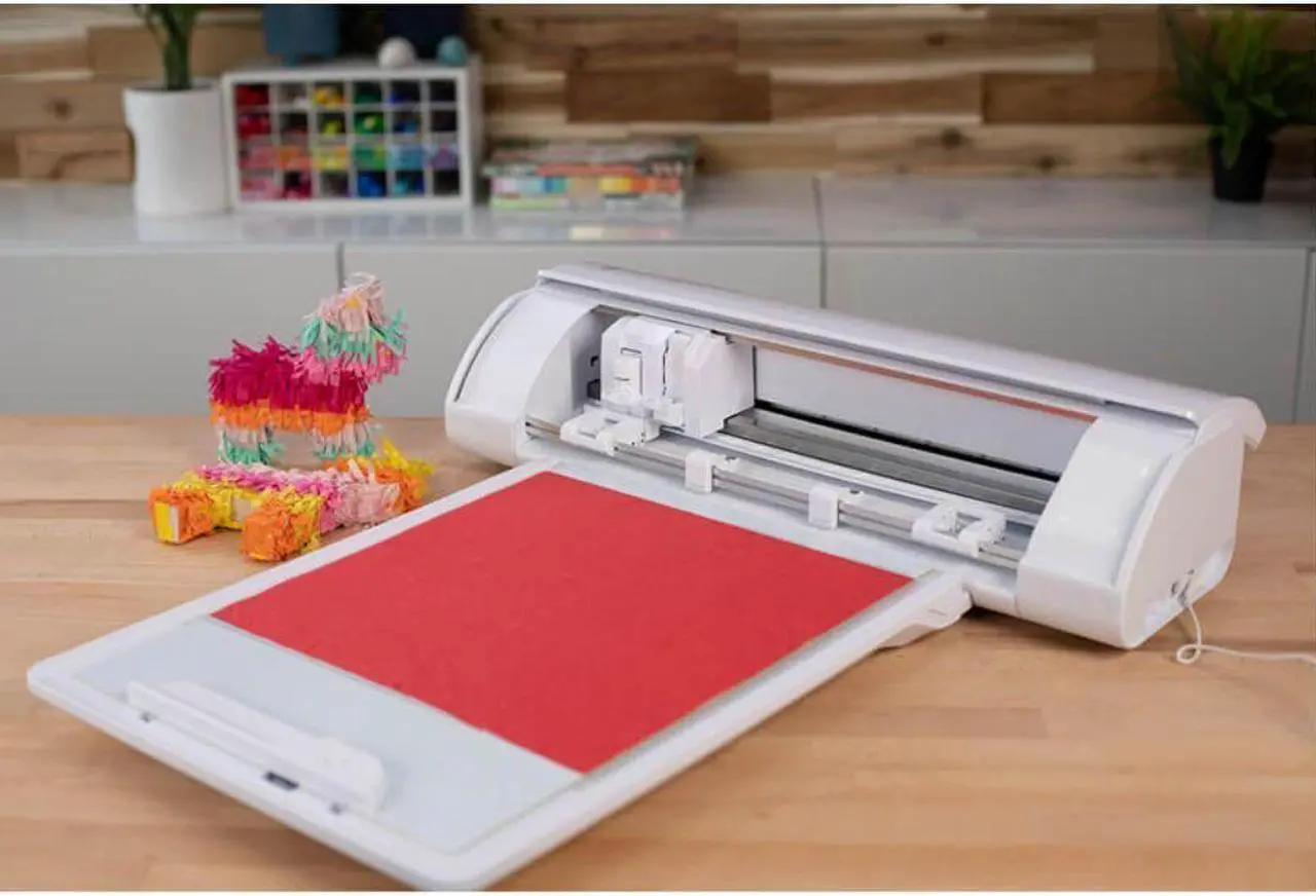 Alt view image 3 of 6 - Silhouette CAMEO 5 - White