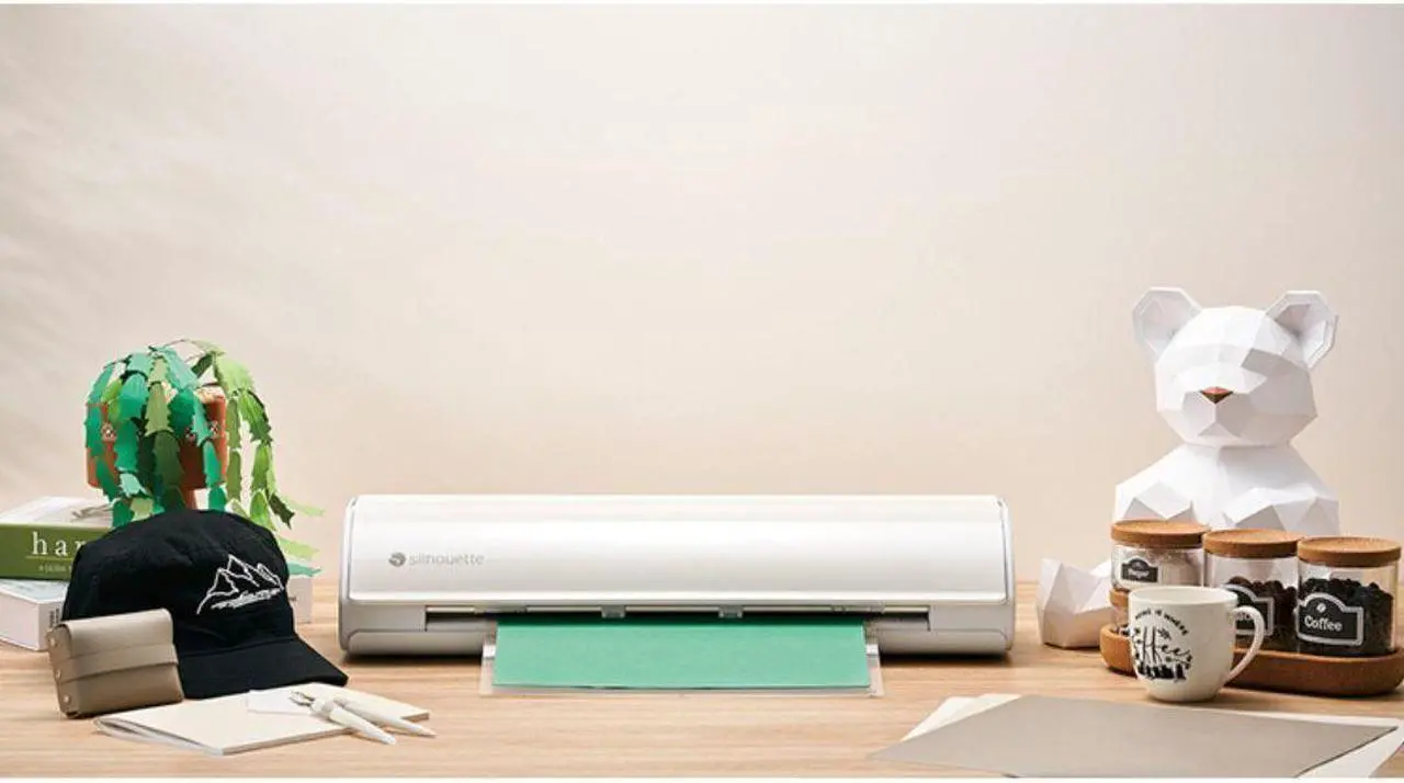 Alt view image 4 of 6 - Silhouette CAMEO 5 - White