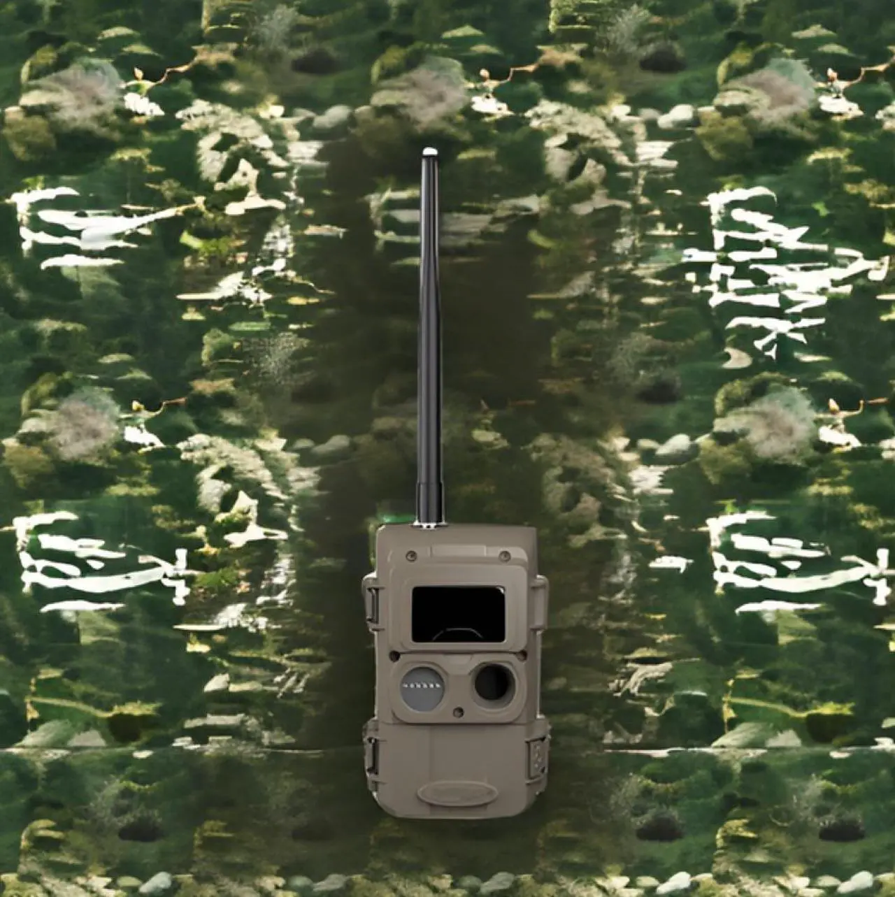 Alt view image 6 of 7 - Cuddeback CuddeLink Black Flash Wireless Camera with 32 GB Memory card and Card Reader