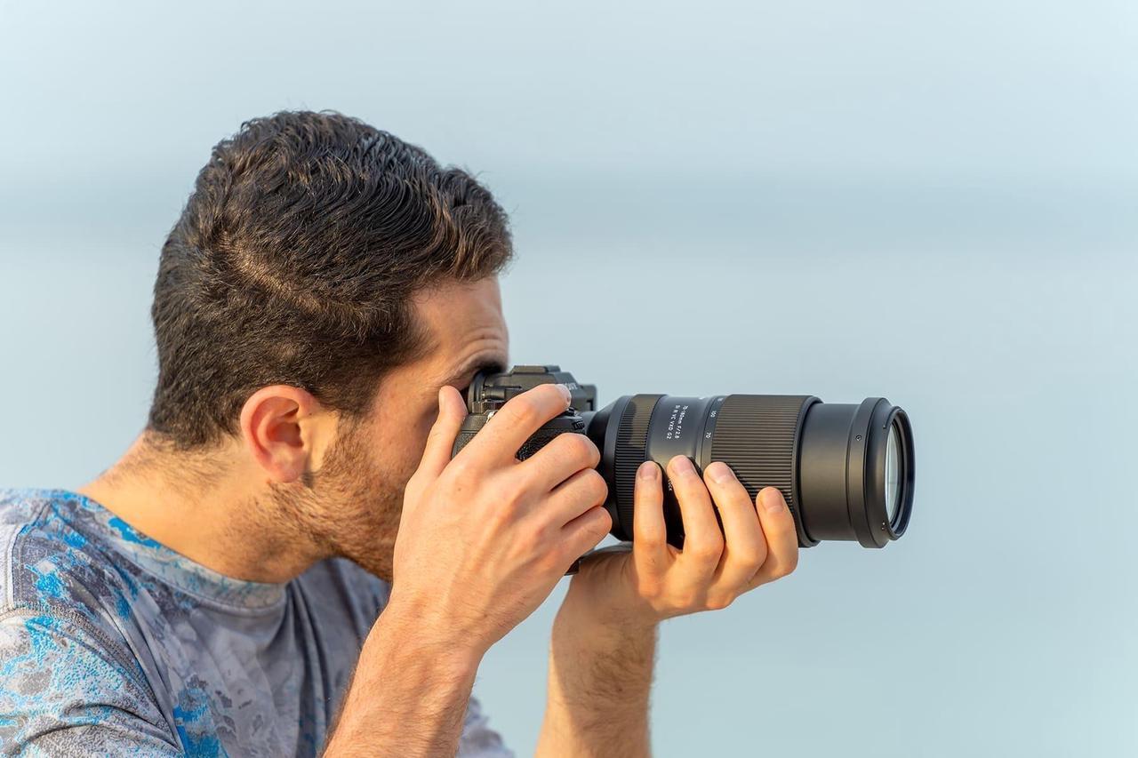 Alt view image 9 of 20 - Tamron 70-180mm F/2.8 Di III VC VXD G2 for Sony E-Mount Full Frame Mirrorless Cameras