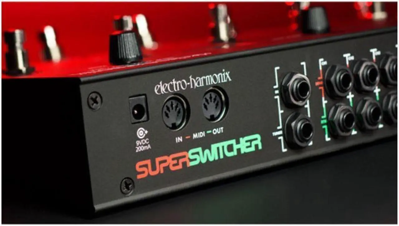 Alt view image 17 of 18 - Electro-Harmonix Super Switcher Programmable Guitar Effects Hub Pedal