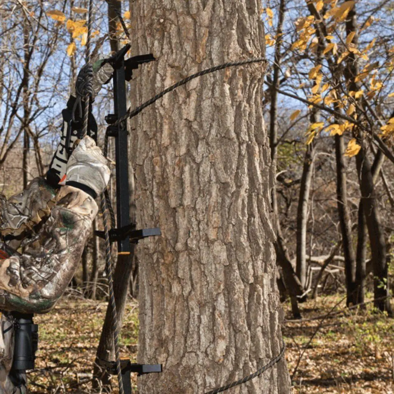 Alt view image 4 of 7 - Muddy Pro 20-Inch Aluminum Climbing Stick with Built-In Teeth and Aluminum Bark Biters for Crooked or Straight Trees (4-Pack)