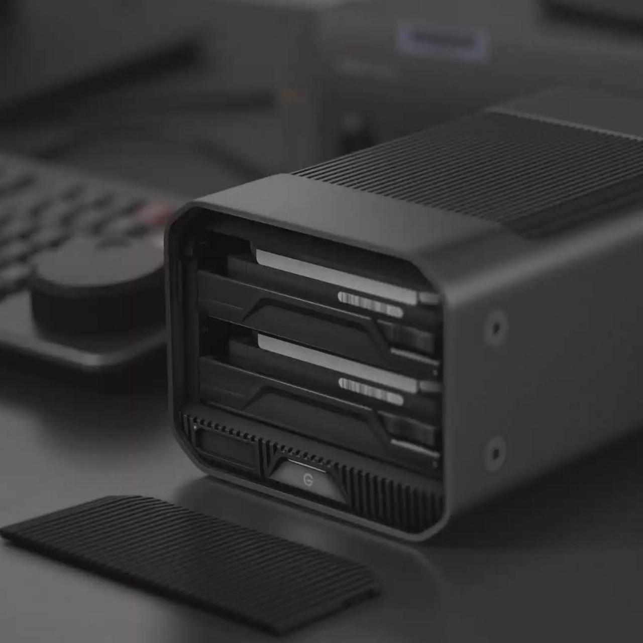 Alt view image 5 of 15 - SanDisk Professional G-Raid Project 2 Enterprise-Class Desktop Hard Drive with Thunderbolt 3 Interface, Pro-Blade SSD Mag Slot, and 510 MBPS Read Speed, 490 MBPS Write Speed (36TB, Space Gray)