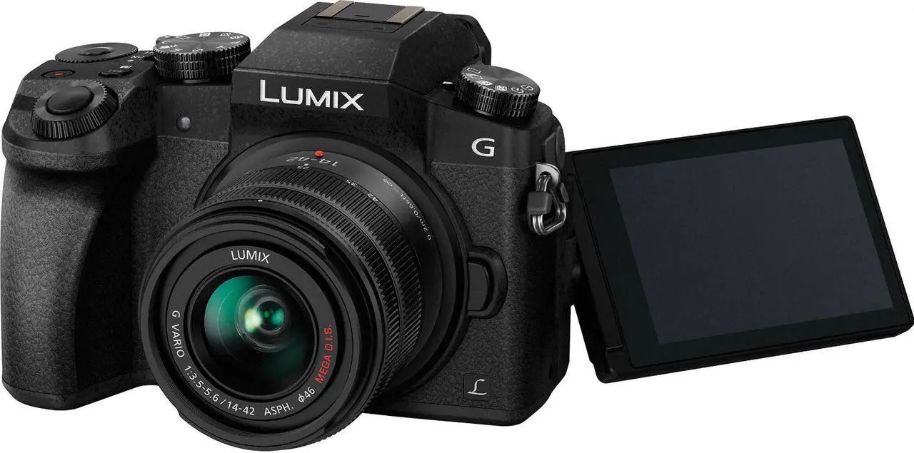 Alt view image 5 of 20 - Panasonic DMCG7/B, 14-42mm F/3.5-5.6 Ii Mega OIS, Black