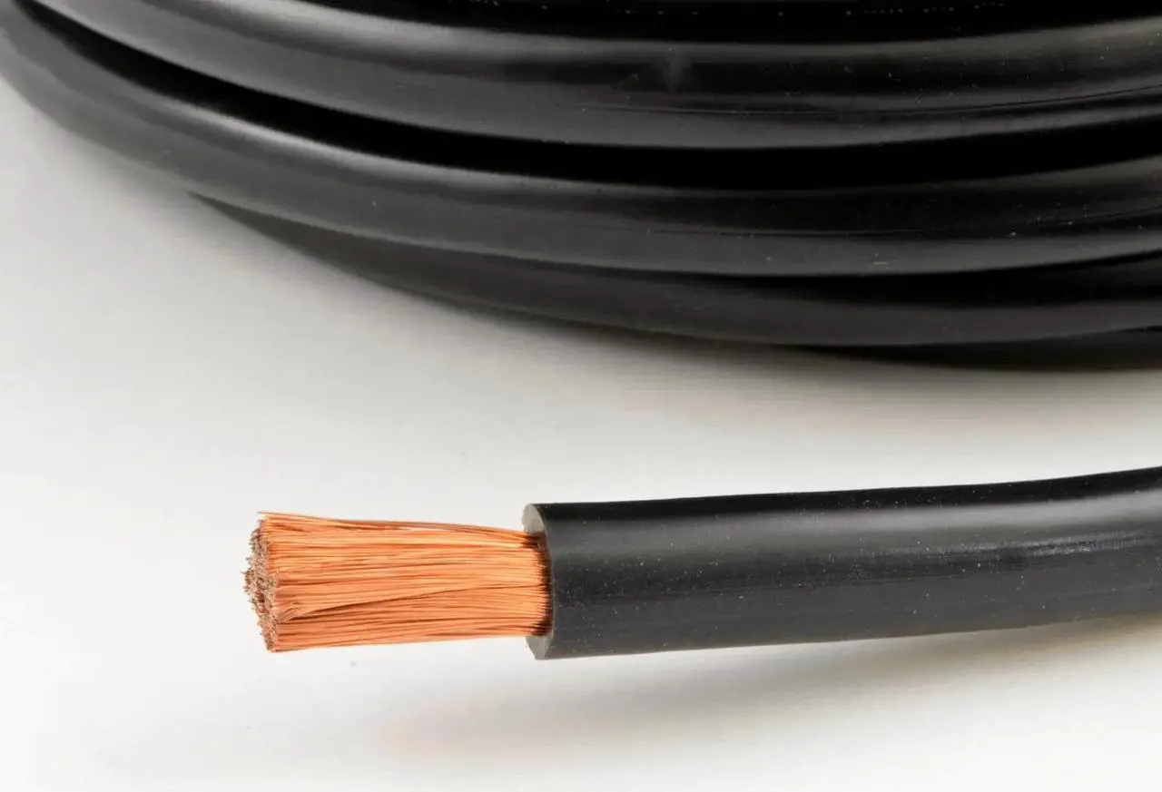 Alt view image 3 of 5 - 4 Gauge 50 Feet Total Blue and Black High-Performance Amplifier Power/Ground Cable (Blue/Black)