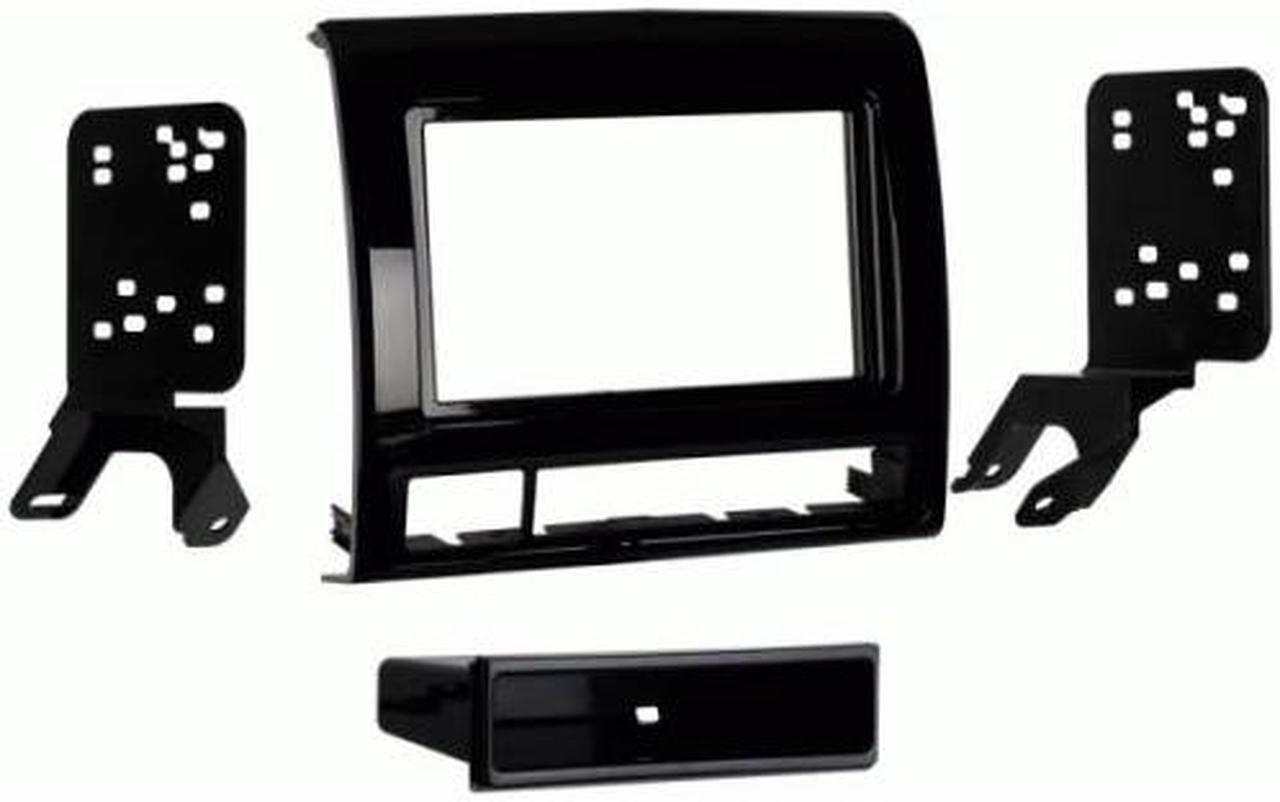Main image of Metra 99-8235CHG High Gloss Single DIN Stereo Dash Kit for 2012-up Toyota Tacoma