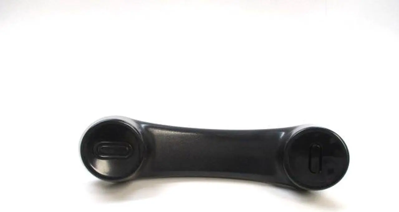 Alt view image 5 of 6 - Avaya 9500/9600 Handset Black , (111419-03)