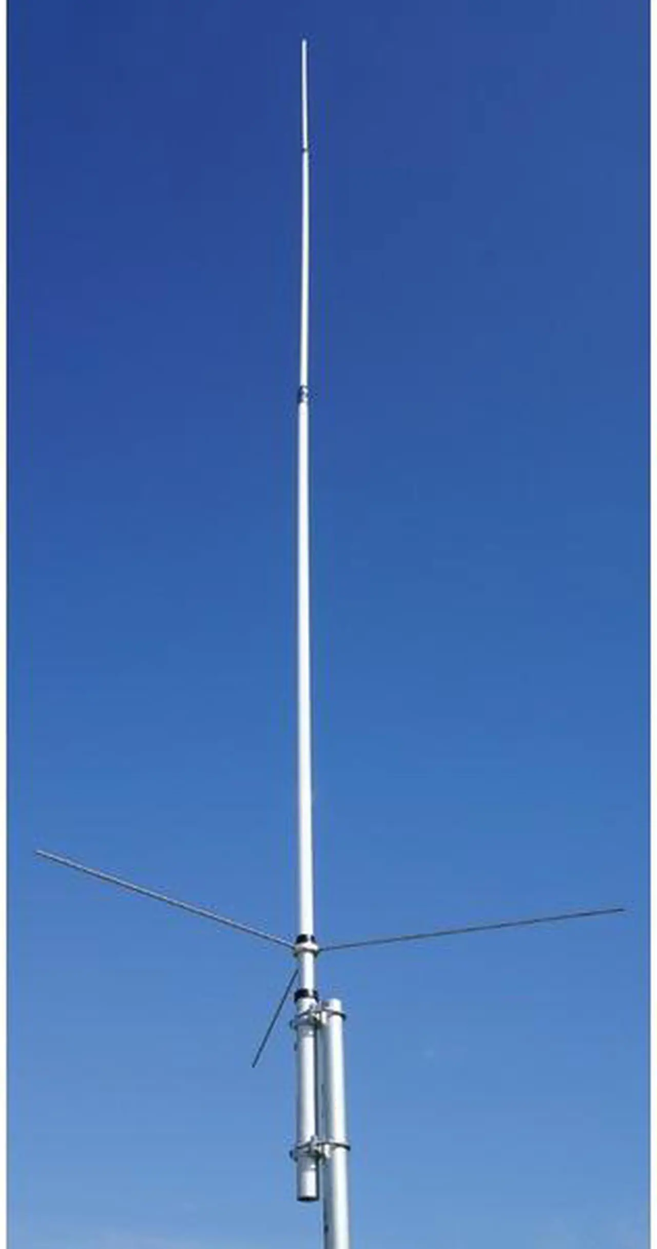 Alt view image 2 of 6 - Tram 1481 Amateur Dual-Band Base Antenna with 17ft Base Antenna, 8dBd 144MHz/11dBd 440
