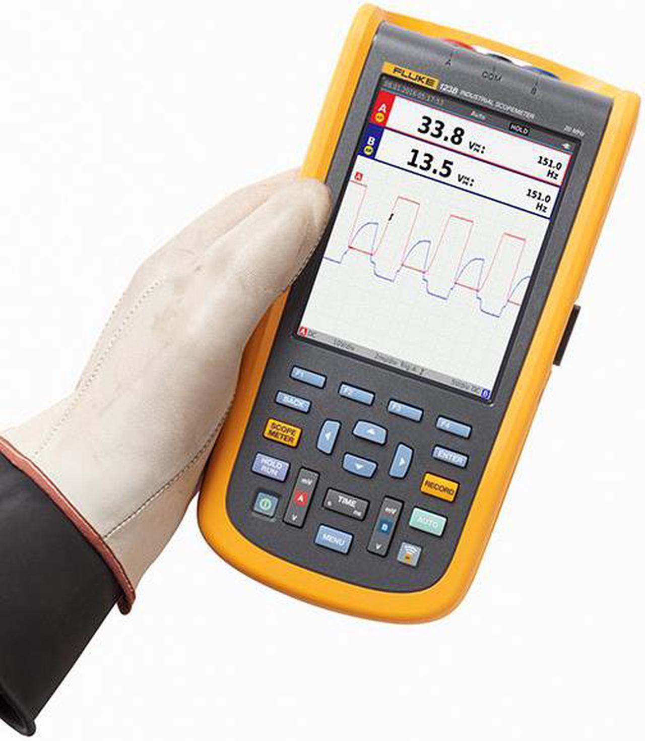 Alt view image 4 of 11 - Fluke 123B Industrial ScopeMeter® Hand-Held Oscilloscope, 20 MHz