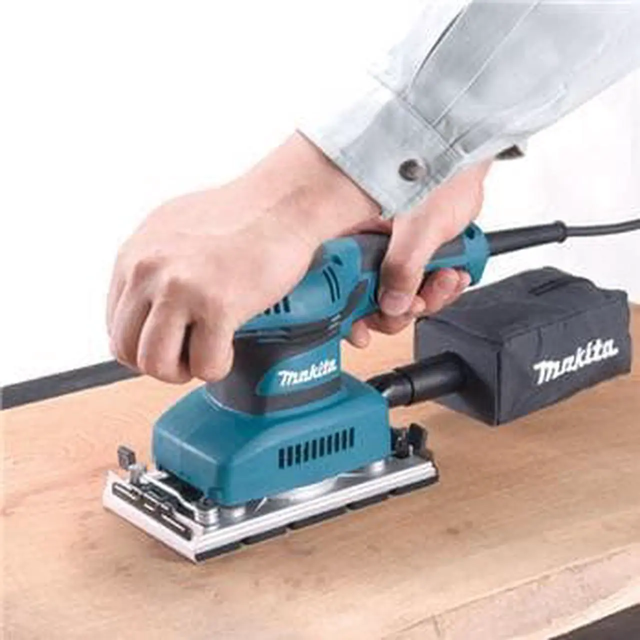 Alt view image 3 of 19 - Makita BO3710 1/3 Sheet Finishing Sander