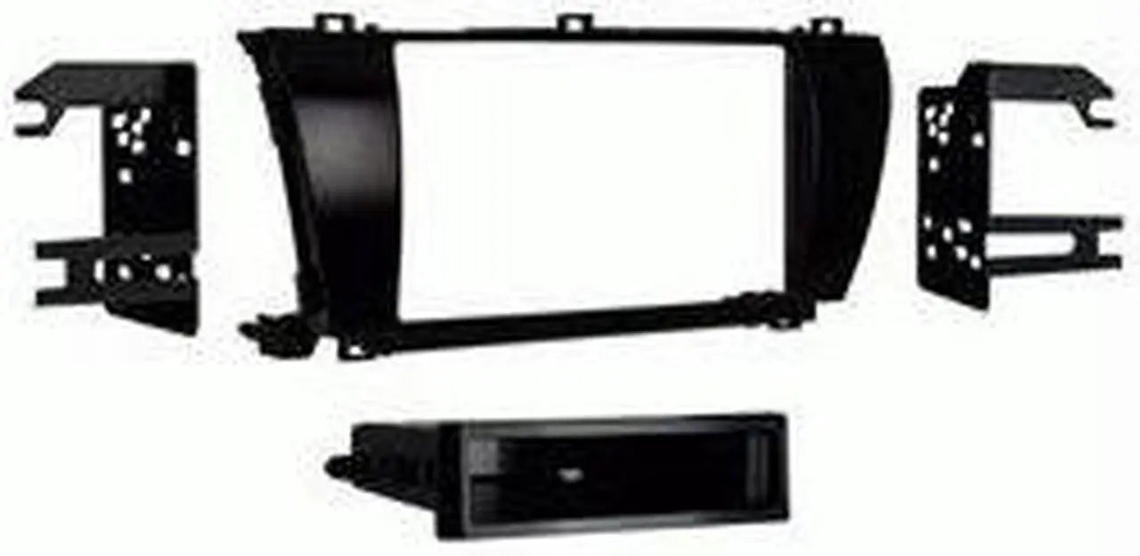 Main image of Metra 99-8245CHG Single DIN Stereo Dash Kit for 2014-up Toyota Corolla Vehicles