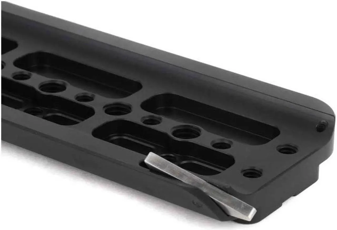 Alt view image 5 of 5 - Wooden Camera 151200 Safety Dovetail (12")
