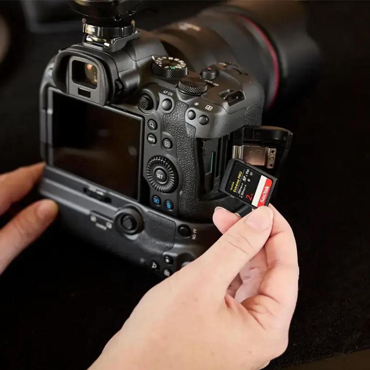 Alt view image 4 of 11 - SanDisk Extreme Pro 2TB Secure Digital Extended Capacity (SDXC) Memory Card Model SDSDXXD-2T00-GN4IN