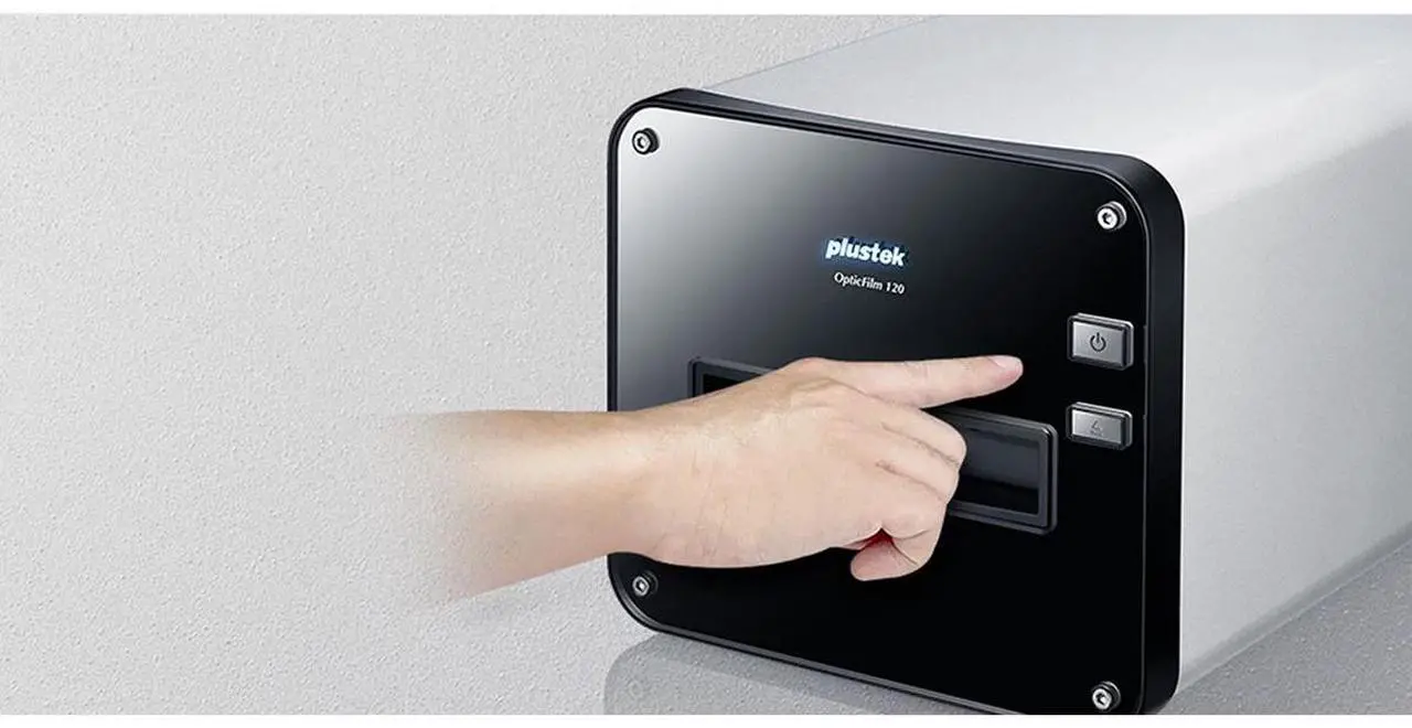 Alt view image 2 of 7 - Plustek OpticFilm 120 35mm Film Scanner #OF120