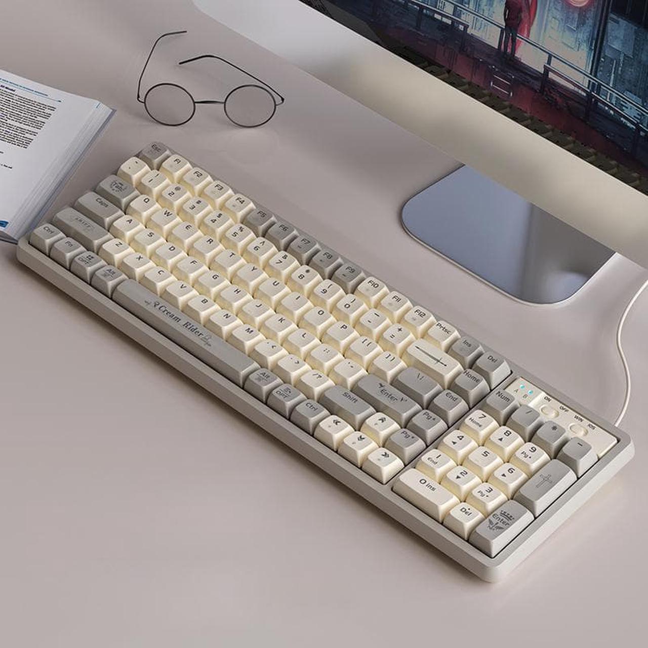 Langtu GK102 Cream Type-C Wired Gaming Keyboard,Gold Switches Mechanical Keyboard, ABS Keycaps,19 Rainbow LED Backlight Effects,Full Anti-Ghosting (102Keys, Grey White)