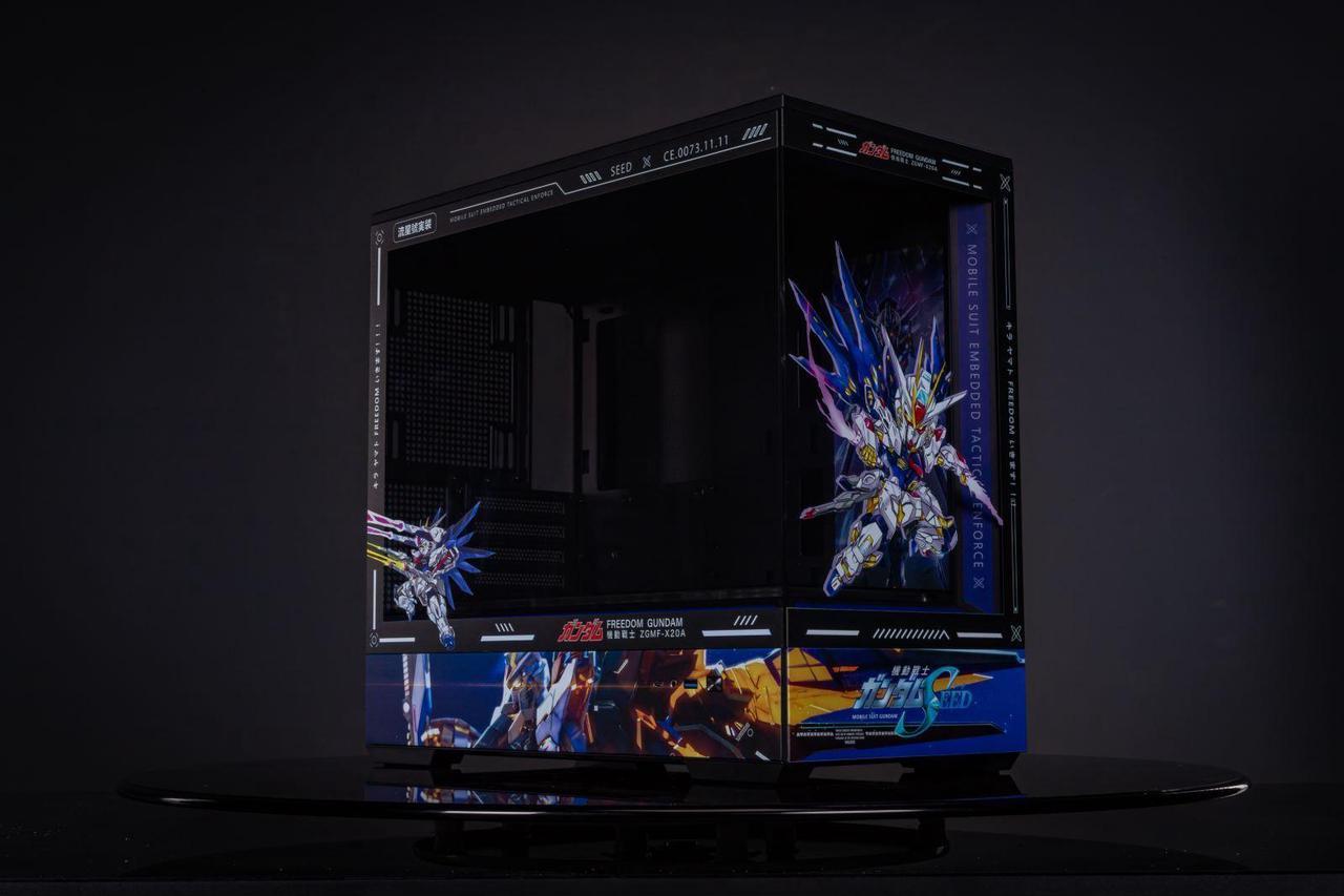 Gundam Theme Arashi SPCC / Aluminum M-ATX/ITX Computer Case, Gundam Theme Custom Model With Lighting Effects(Black)