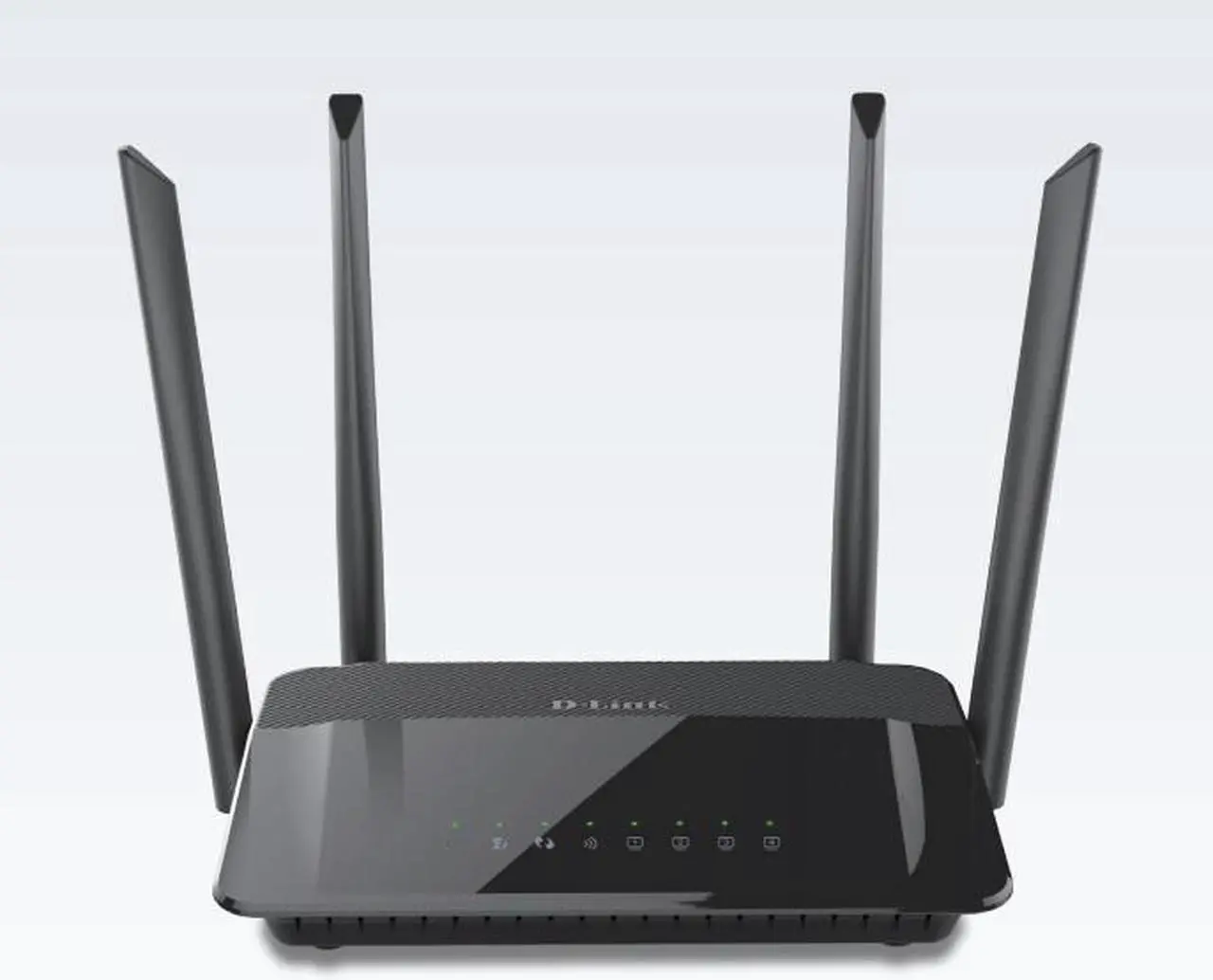 Main image of D-LINK Wireless AC1200 Dual Band Router w/ High-Gain Antennas (DIR-822)