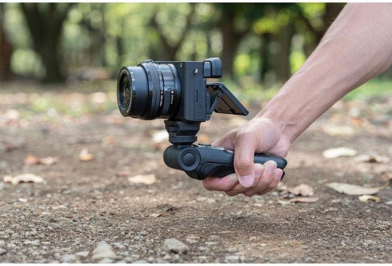 Alt view image 2 of 2 - Sony - Shooting Grip with Wireless Remote Commander - Black