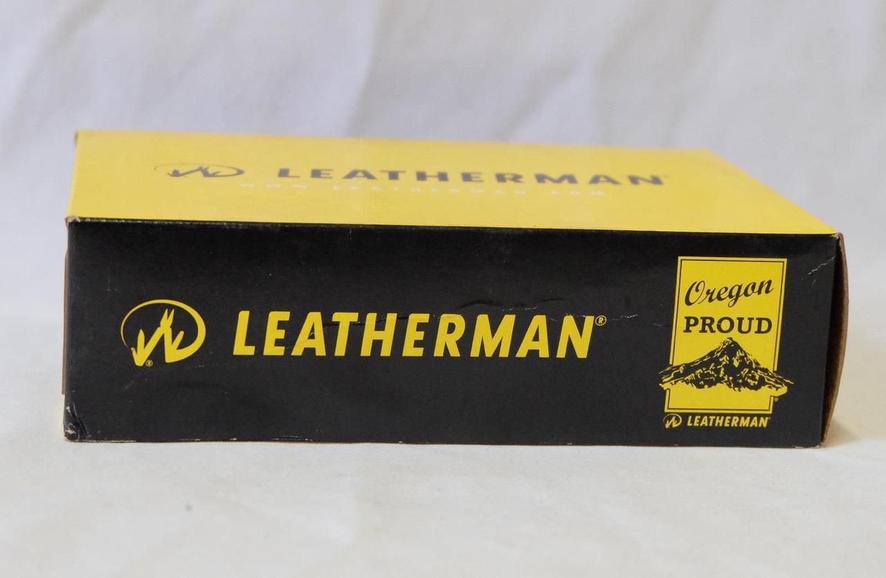 Alt view image 7 of 9 - Leatherman LM41203 Squirt Es4 Blue 2 1/4" Closed Stainless Construction W/ Blue