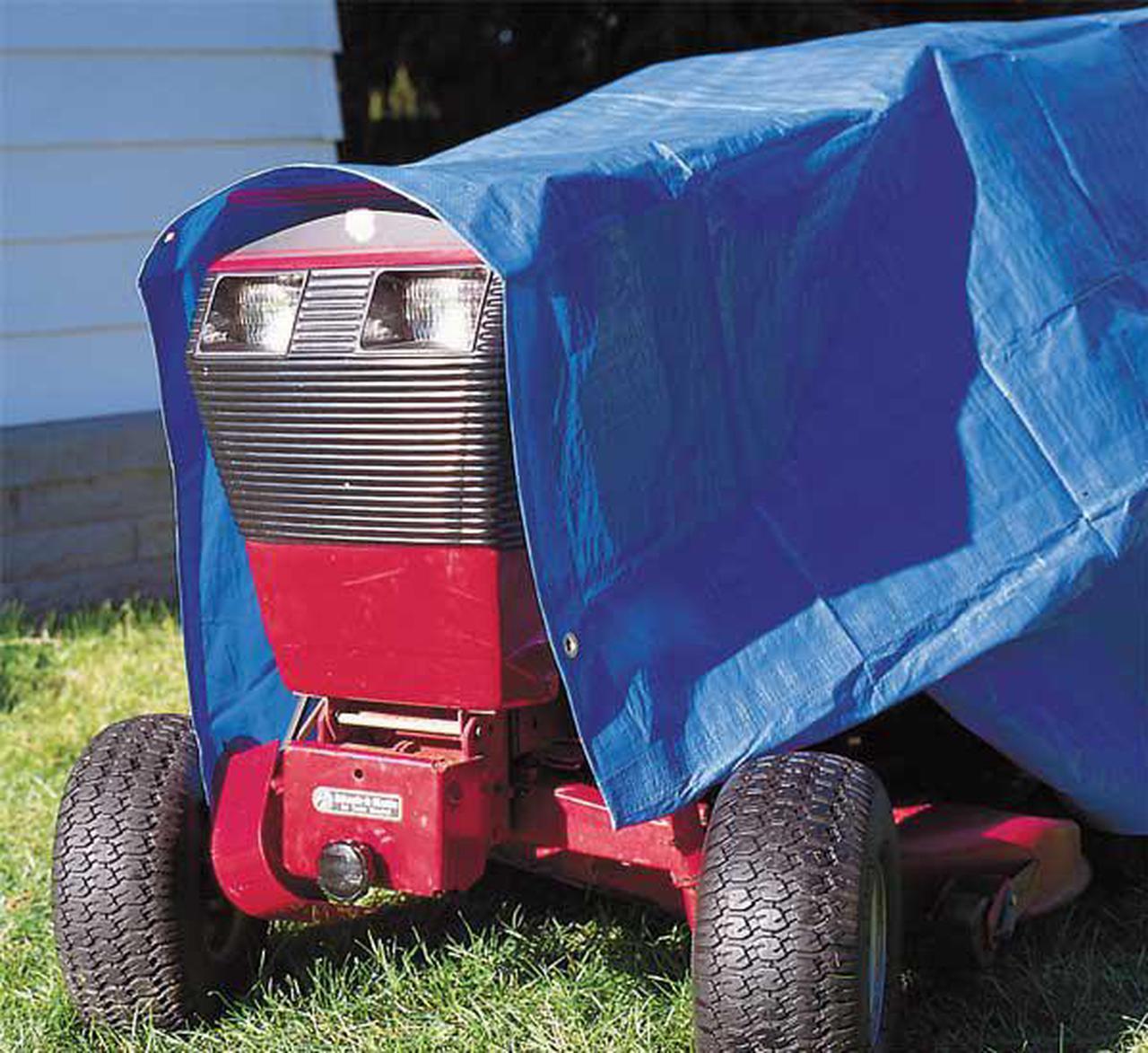 Alt view image 3 of 3 - ZORO SELECT 5W119 Tarp, 20 x 30 ft, 5.1 mil, Polyethylene, Standard Duty, Blue
