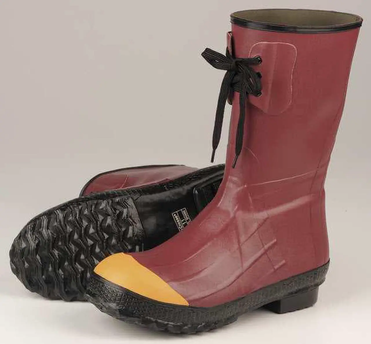 Alt view image 3 of 10 - LACROSSE 00223120-11 Size 11 Men's Steel Rubber Boot, Red