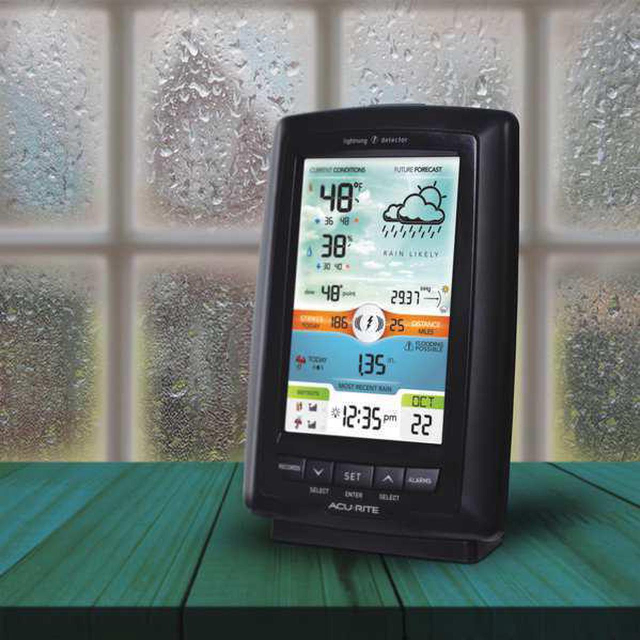 Alt view image 9 of 10 - AcuRite Weather Station And Lightning Detector Digital Weather Station