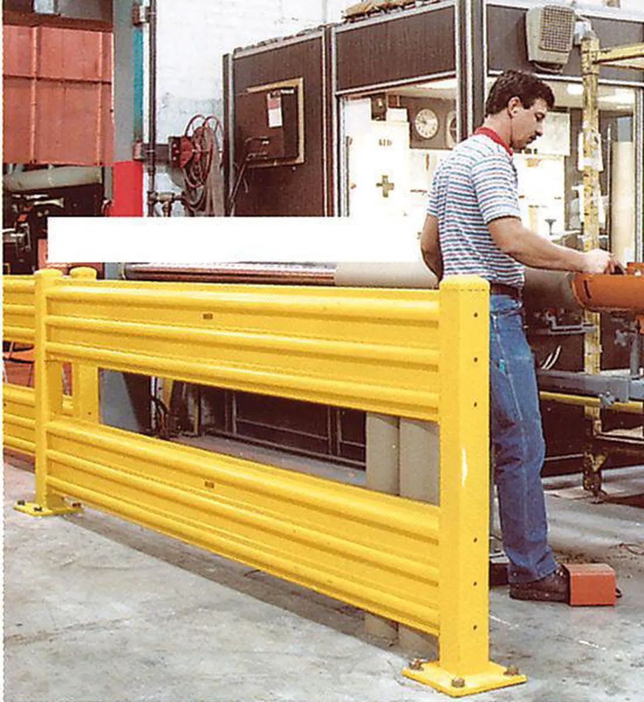 Alt view image 2 of 2 - ZORO SELECT 5AE31 Guard Rail,L30In,Lift Out